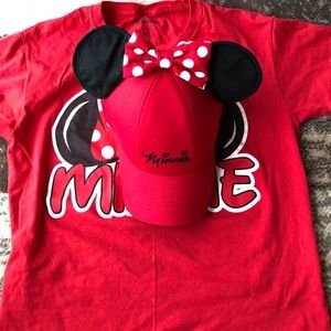 Minnie Mouse shirt and hat!
